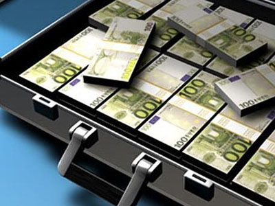 Αναμένουμε τη λίστα με τους δημοσιογράφους που τα έπαιρναν…